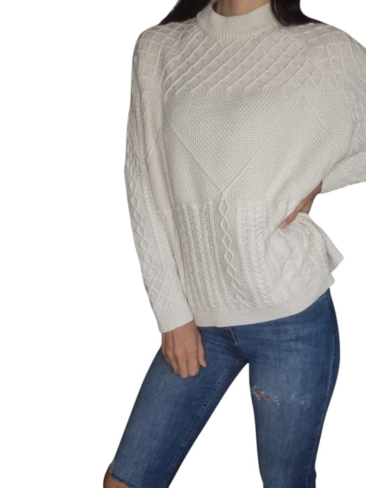 Sweter  Sweterek just white  Rozmiar od xs 34 do M 38