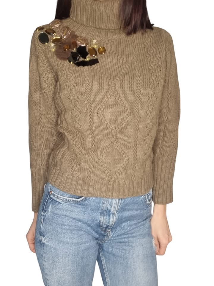 Sweter  sweterek Schumacher Rozmiar  36 S.
