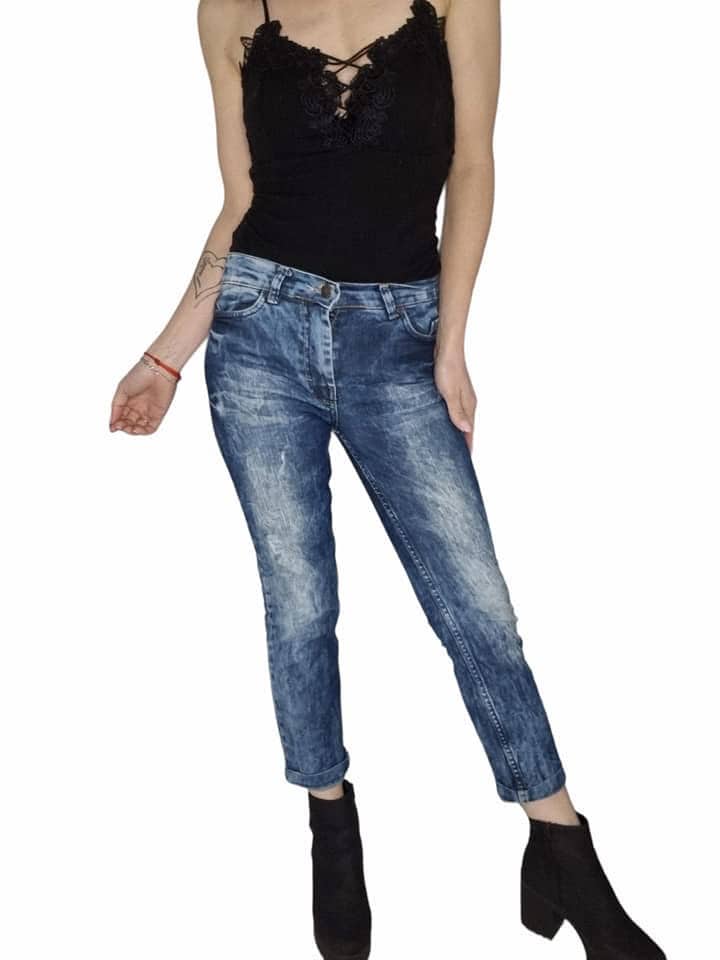 Spodnie Armani Jeans  Rozmiar xs 34