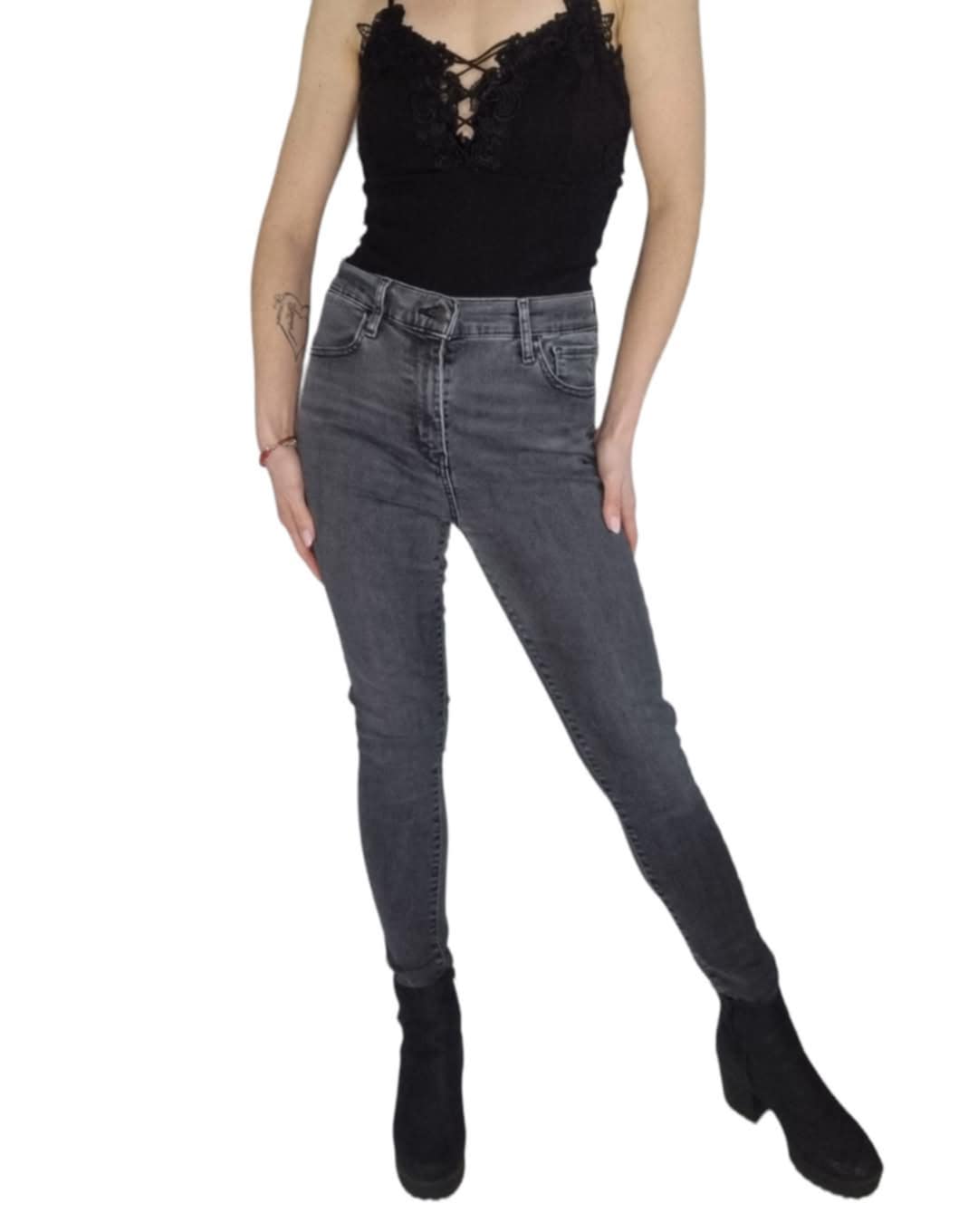 Spodnie Levi&#039;s  Rozmiar M 38  W28 L32