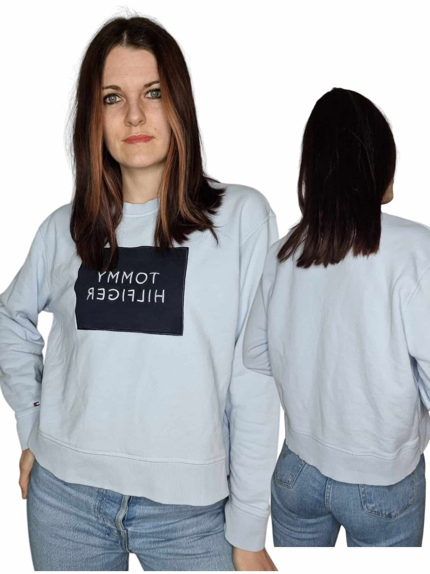 Błękitna bluza Tommy Hilfiger rozmiar M/L 38/40