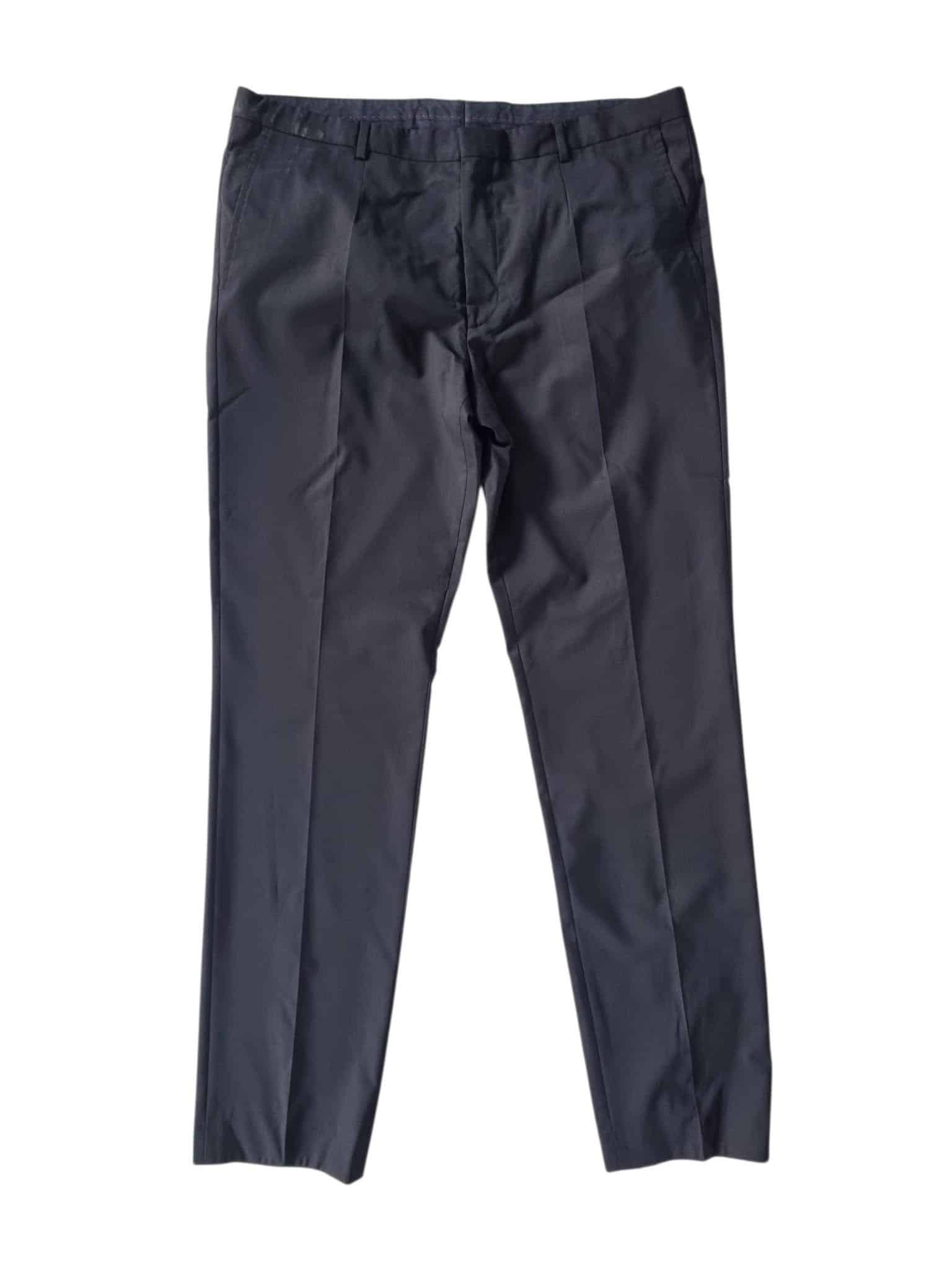 Czarne Meskie spodnie Hugo Boss rozmiar L/XL