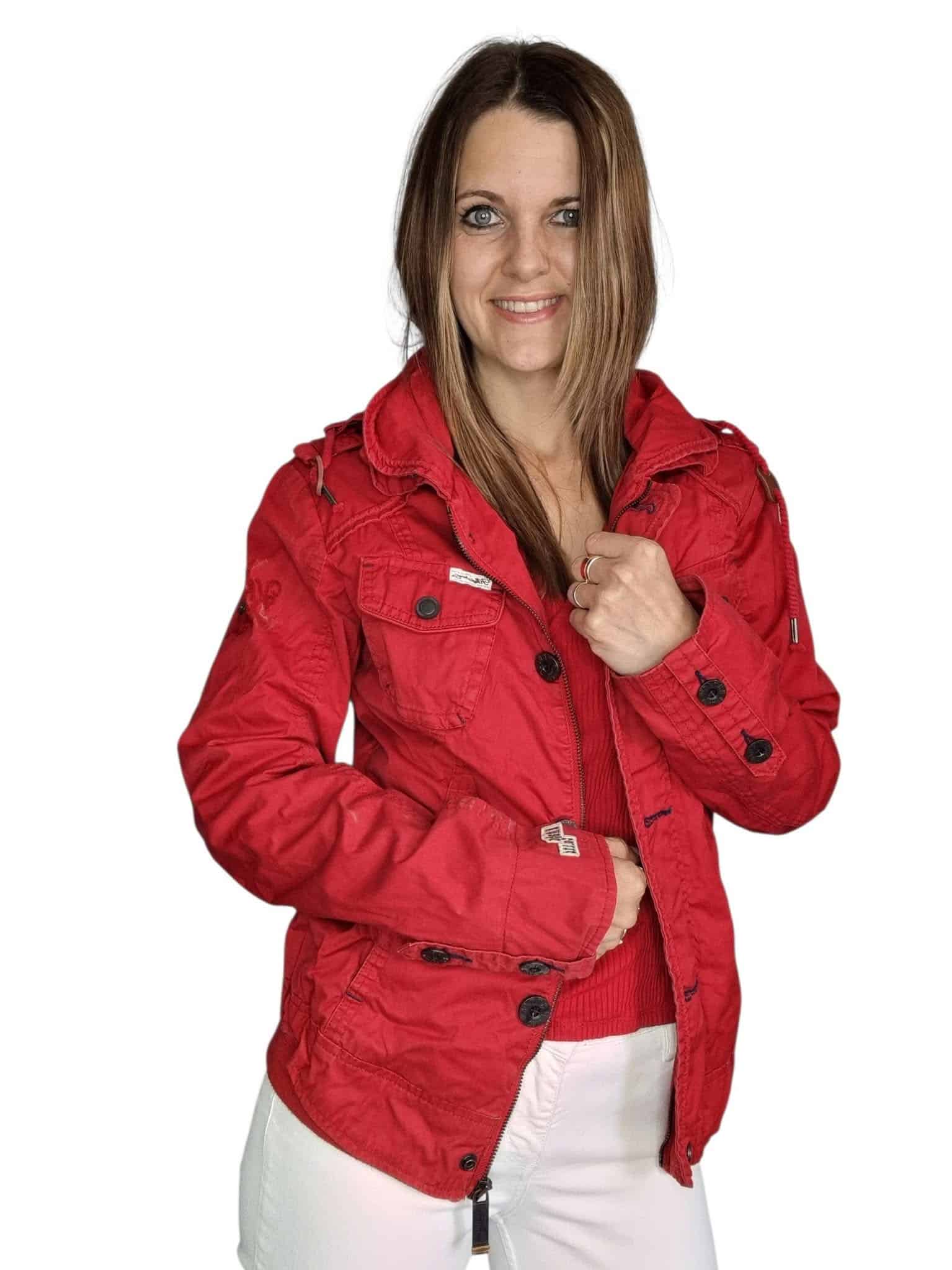 Czerwona kurtka khujo rozmiar M/L 38/40